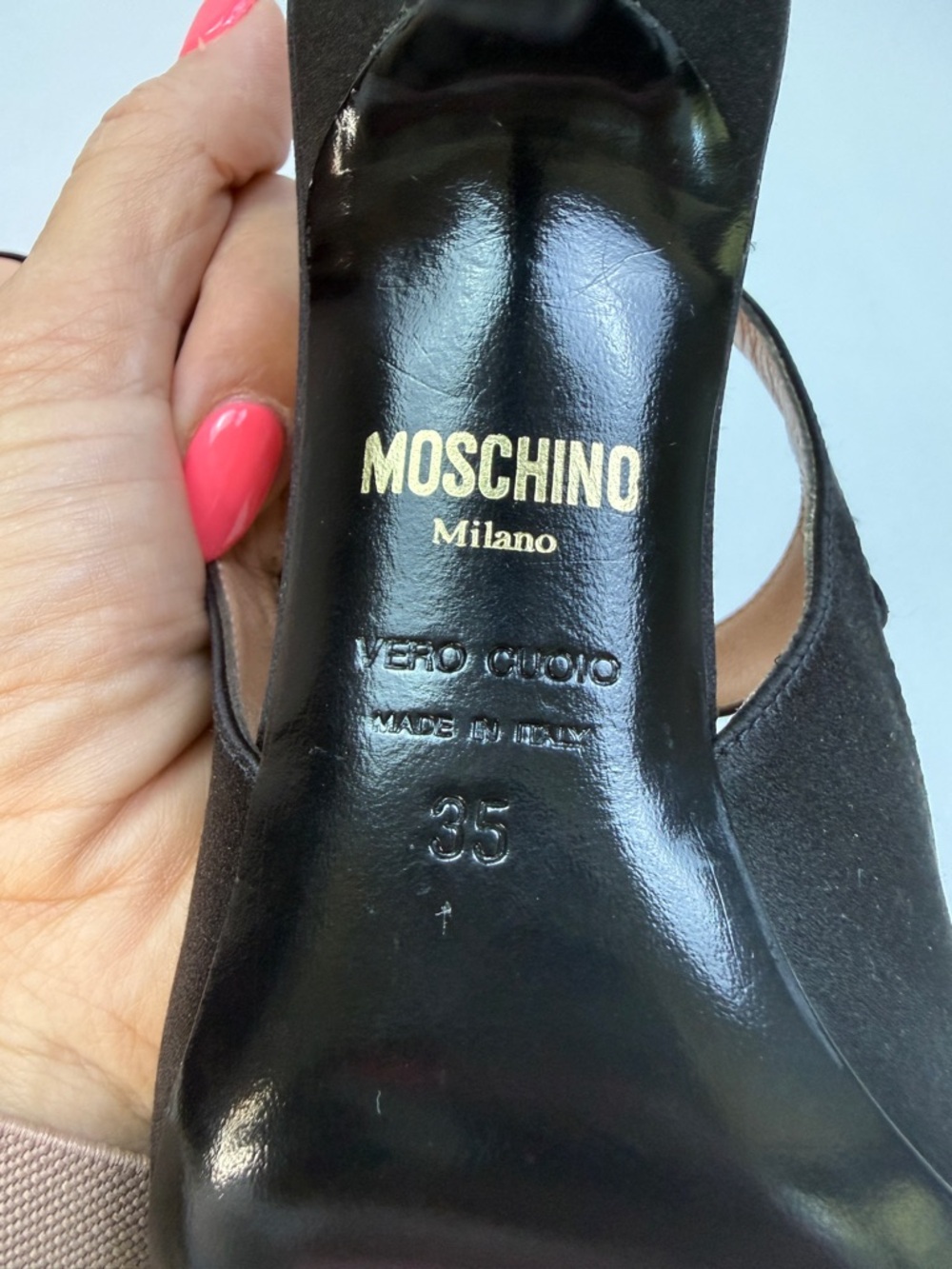 Moschino Crystal Chain Slingback Pumps Black Silk Satin Heels EU 35 NWO Box - Picture 10 of 13